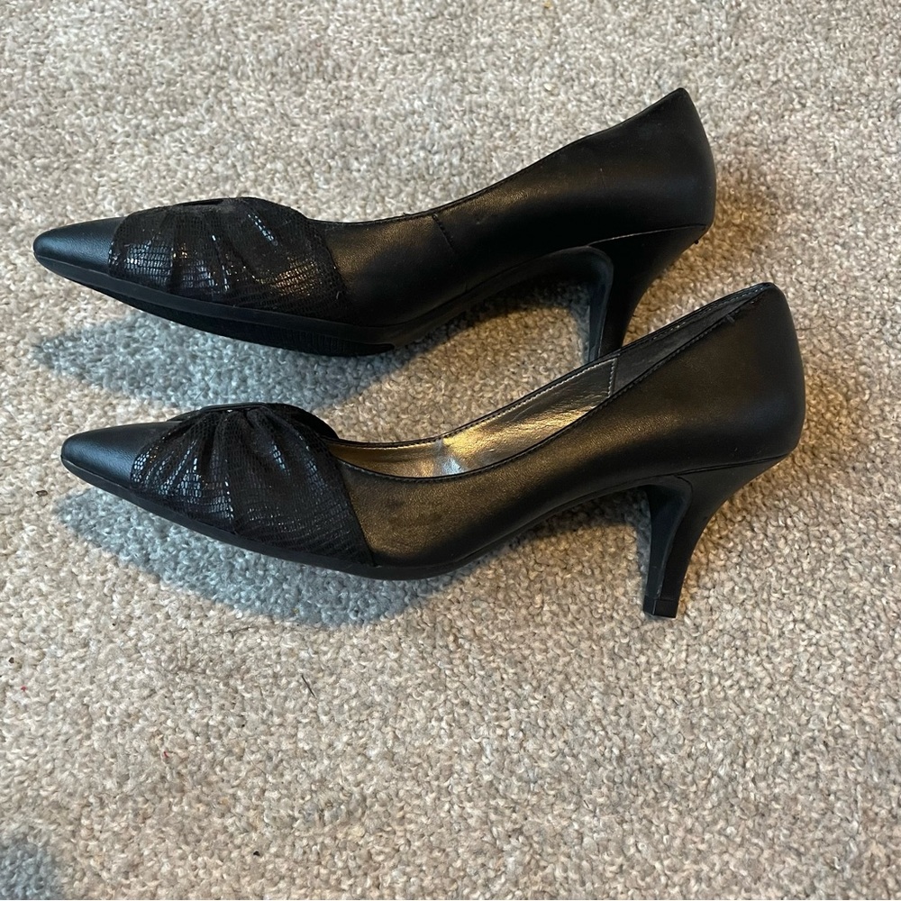 Black heels